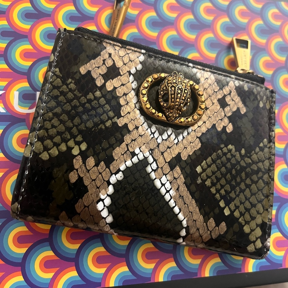 Kurt Geiger Snake Print Wallet - Picture 2 of 6